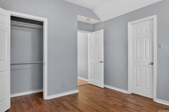 7601 Linkview St, San Antonio, TX 78240