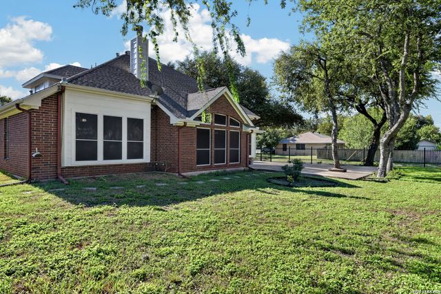 7601 Linkview St, San Antonio, TX 78240