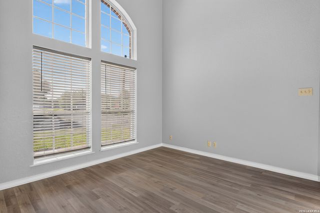 7601 Linkview St, San Antonio, TX 78240