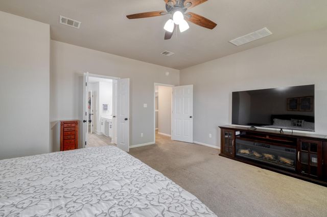 4519 Heritage Well LN, Round Rock, TX 78665