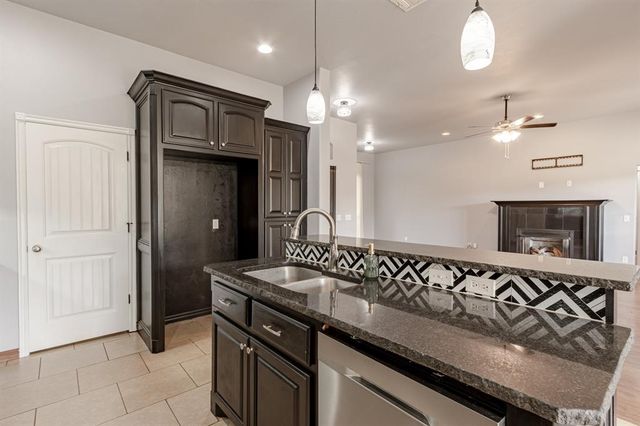 2318 Tailwind Drive, Purcell, OK 73080