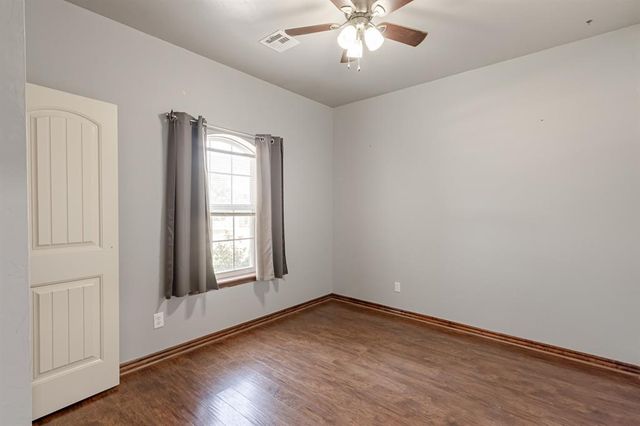 2318 Tailwind Drive, Purcell, OK 73080