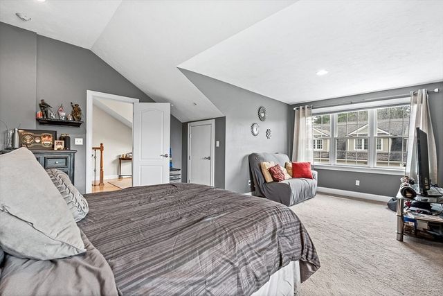 10 White Cedar Drive 10, Middleton, MA 01949