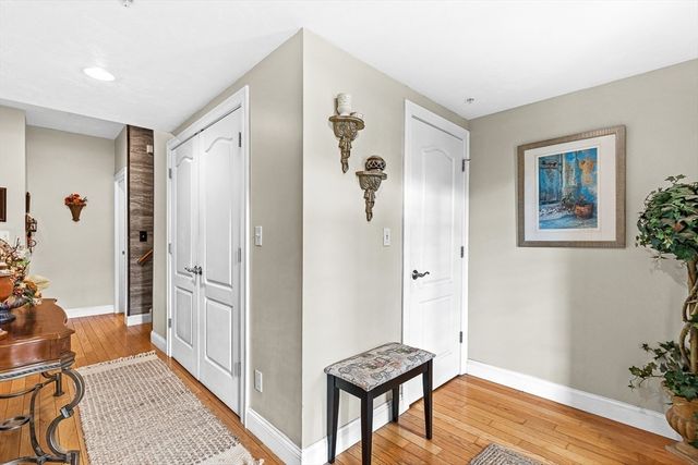 10 White Cedar Drive 10, Middleton, MA 01949