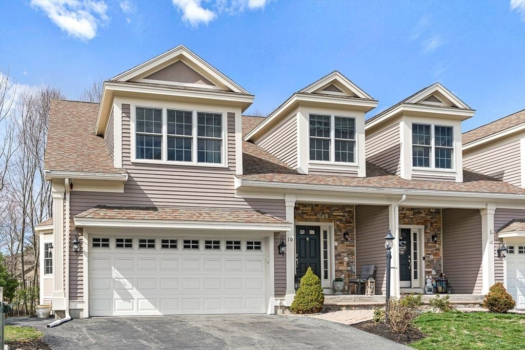 10 White Cedar Drive 10, Middleton, MA 01949