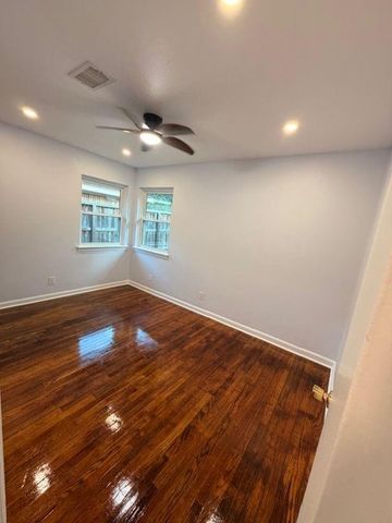 4523 Spellman Road, Houston, TX 77035