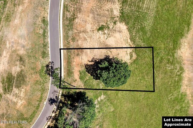 2262 Ridgeline Court, Morristown, TN 37814