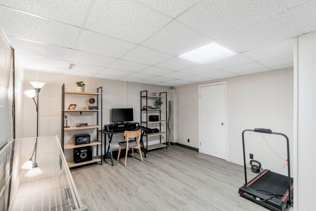 125 Oregon Road, Cedar Falls, IA 50613