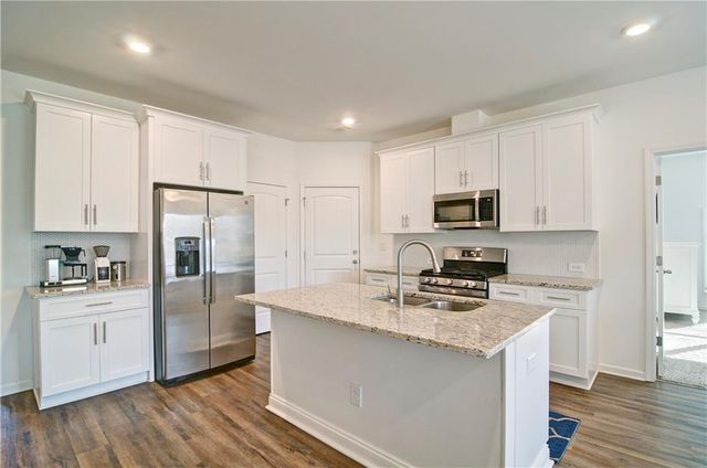 4630 Hemlock SW Drive, Austell, GA 30106