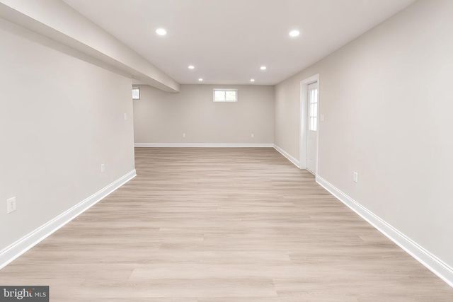 42848 SIDNEY PL, Ashburn, VA 20148