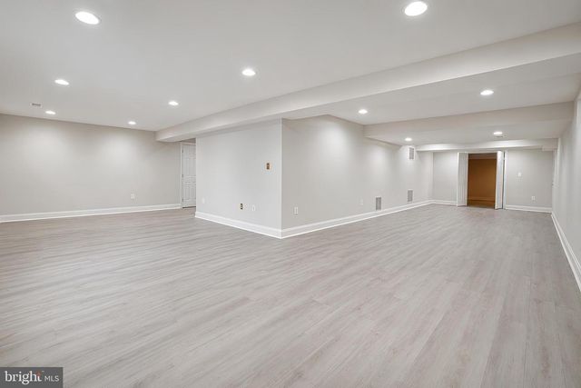 42848 SIDNEY PL, Ashburn, VA 20148