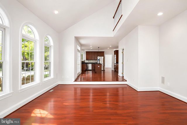42848 SIDNEY PL, Ashburn, VA 20148