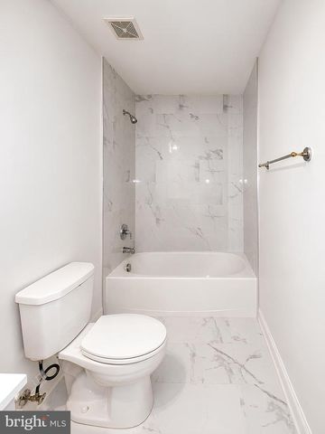 42848 SIDNEY PL, Ashburn, VA 20148