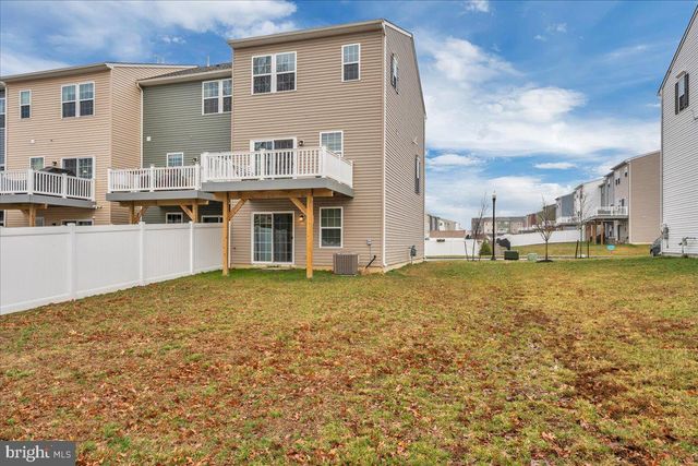 204 FREEDOM WAY, Sicklerville, NJ 08081