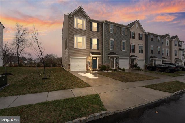 204 FREEDOM WAY, Sicklerville, NJ 08081