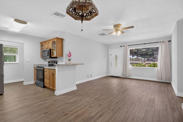 540 NE 61st Court, Oakland Park, FL 33334