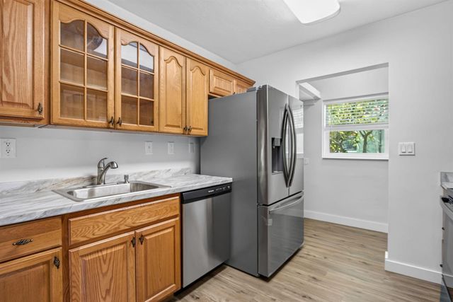 540 NE 61st Court, Oakland Park, FL 33334