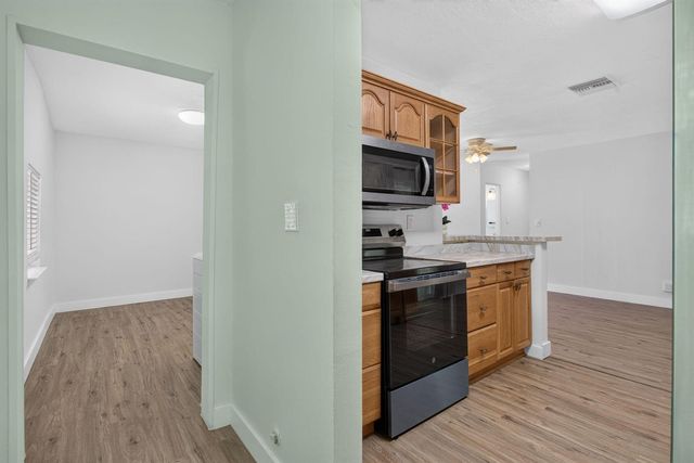 540 NE 61st Court, Oakland Park, FL 33334