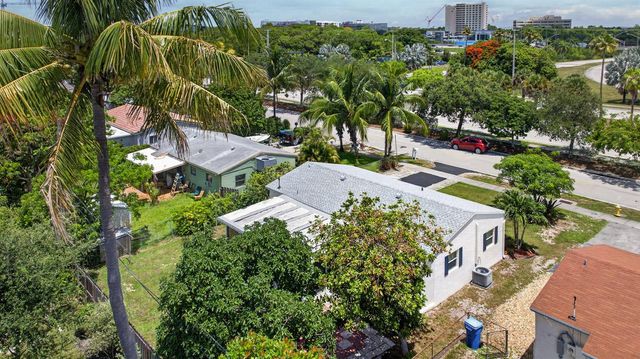 540 NE 61st Court, Oakland Park, FL 33334