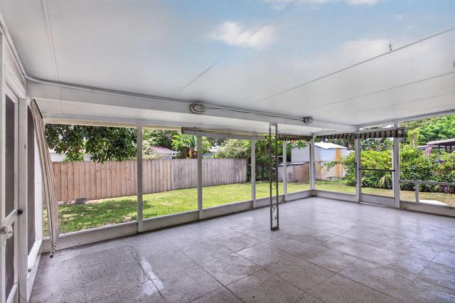 540 NE 61st Court, Oakland Park, FL 33334