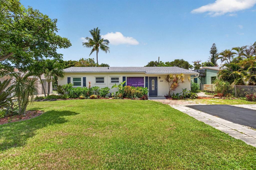 540 NE 61st Court, Oakland Park, FL 33334