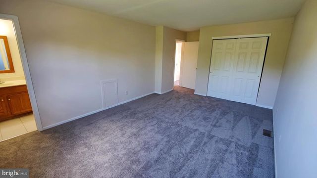 6A BUTTONWOOD RD, Voorhees, NJ 08043