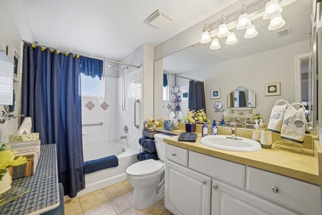 6101 Myrtlewood Circle W, Palm Beach Gardens, FL 33418