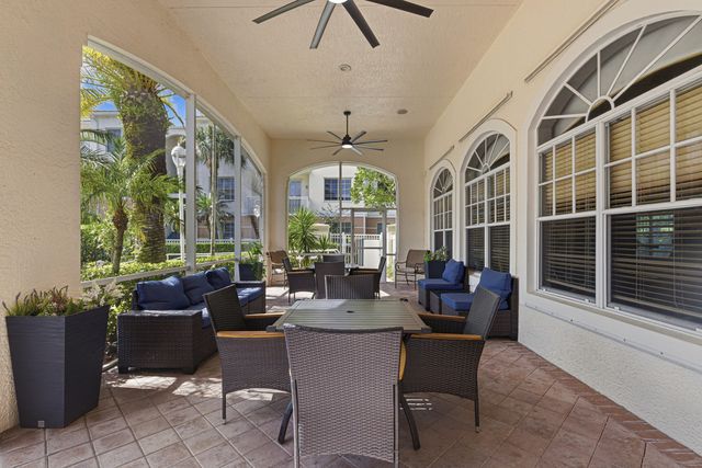 6101 Myrtlewood Circle W, Palm Beach Gardens, FL 33418