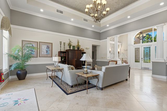 6101 Myrtlewood Circle W, Palm Beach Gardens, FL 33418