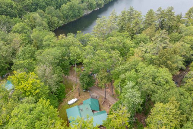 84 Anchorage Road, New Hampton, NH 03256