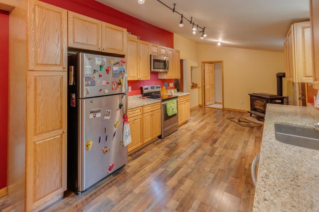84 Anchorage Road, New Hampton, NH 03256