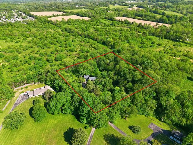 3620 N Armstrong Drive, Bloomington, IN 47404