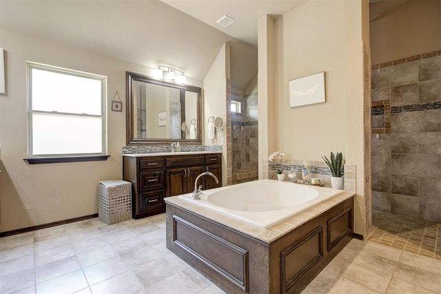 3129 SW 137th Court, Oklahoma City, OK 73170