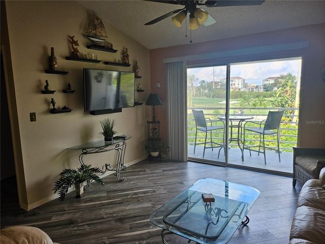 6011 BAHIA DEL MAR BOULEVARD 255, St Petersburg, FL 33715