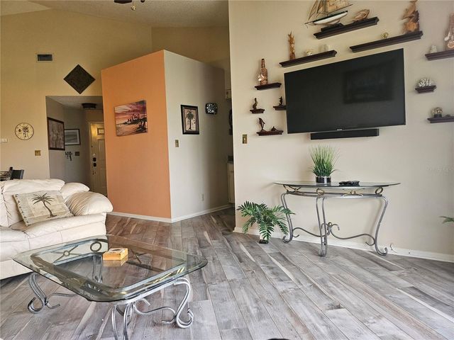 6011 BAHIA DEL MAR BOULEVARD 255, St Petersburg, FL 33715