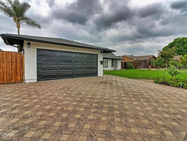 861 Calle Camelia, Camarillo, CA 93010
