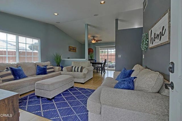 861 Calle Camelia, Camarillo, CA 93010