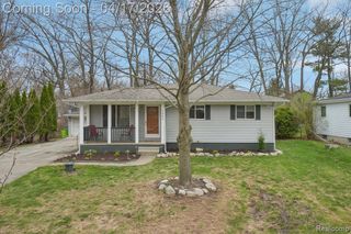 2385 Keith Road, West Bloomfield, MI 48324