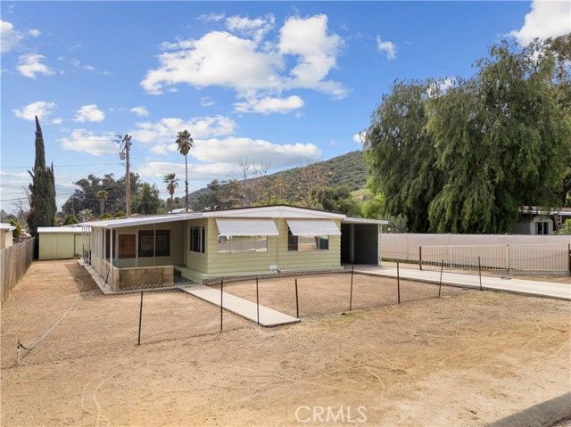 33124 Arbolado Lane, Lake Elsinore, CA 92530