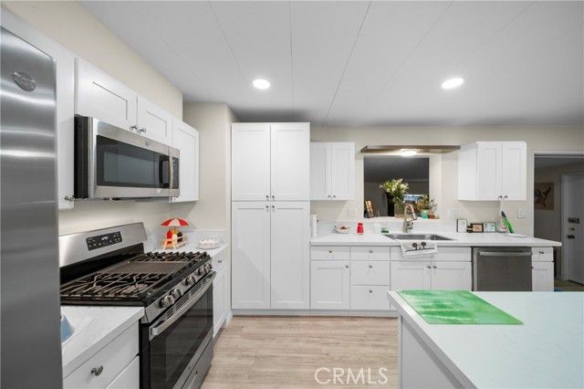 33124 Arbolado Lane, Lake Elsinore, CA 92530