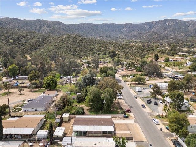 33124 Arbolado Lane, Lake Elsinore, CA 92530