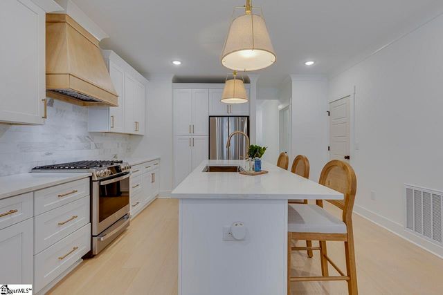 112 Randall Street, Greenville, SC 29609