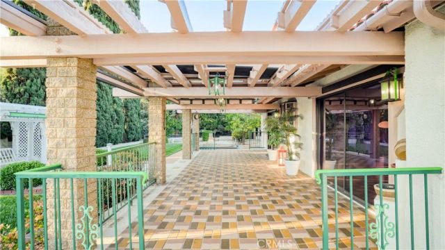 2117 Capuchin Way, Claremont, CA 91711