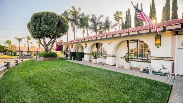 2117 Capuchin Way, Claremont, CA 91711