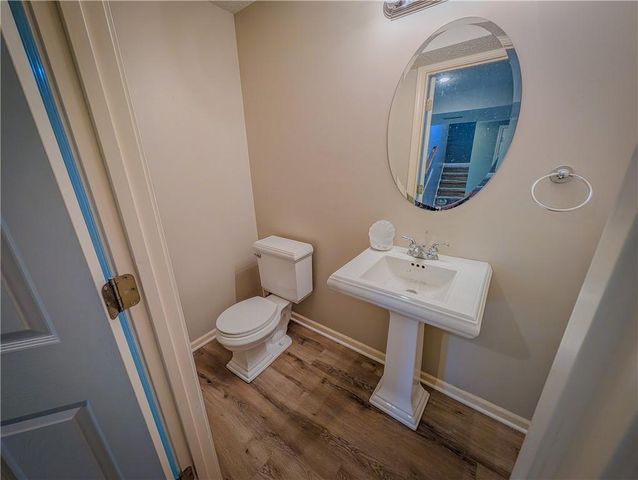 715 NE 107th Terrace, Kansas City, MO 64155