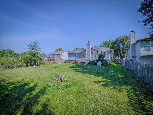 715 NE 107th Terrace, Kansas City, MO 64155