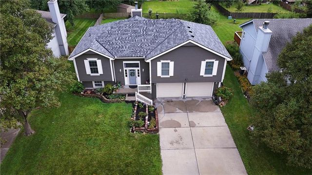 715 NE 107th Terrace, Kansas City, MO 64155