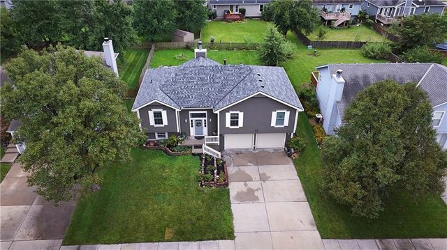 715 NE 107th Terrace, Kansas City, MO 64155