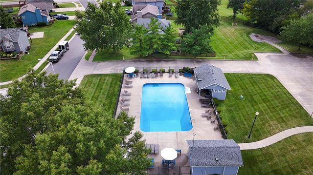 715 NE 107th Terrace, Kansas City, MO 64155