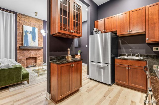 1913 Senate Street A, St Louis, MO 63118